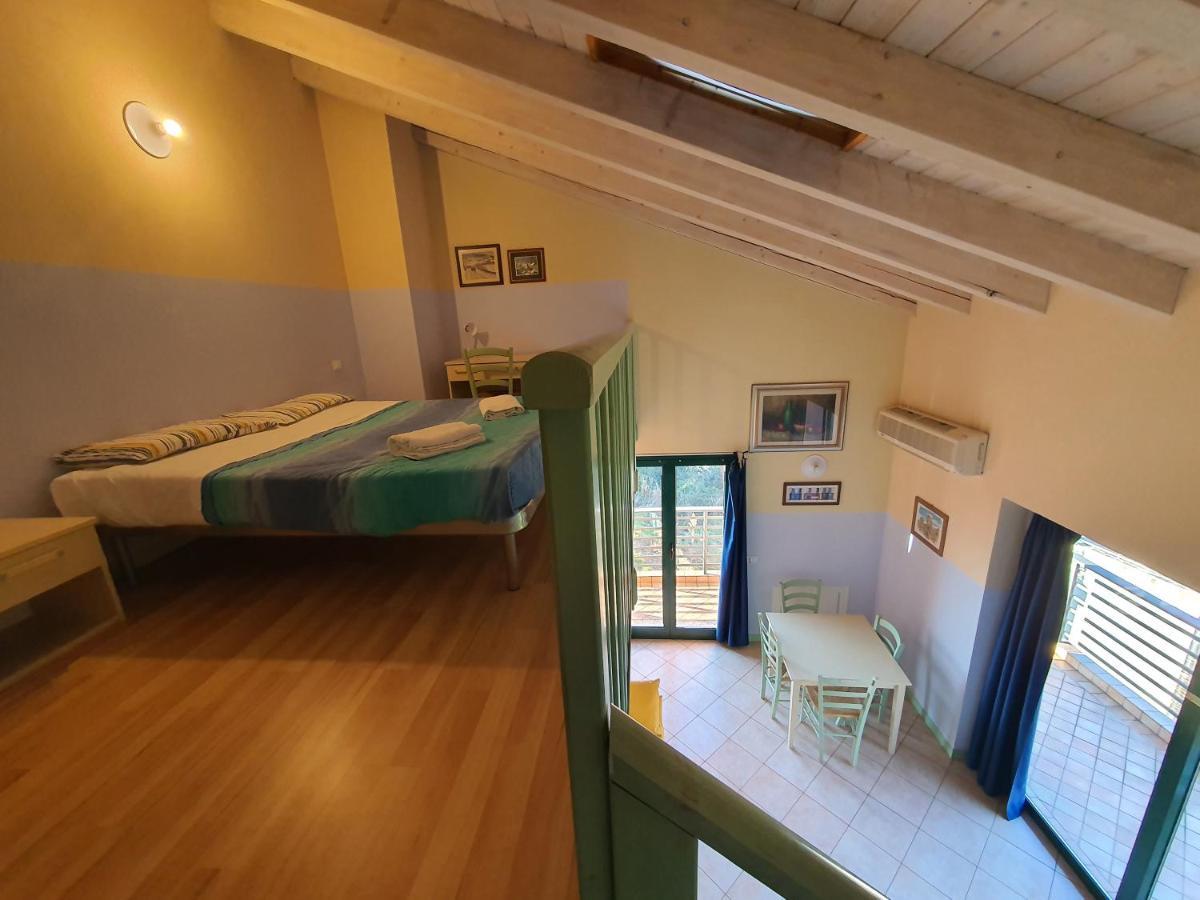 Residence Oasi Del Viandante Lake Como Dış mekan fotoğraf